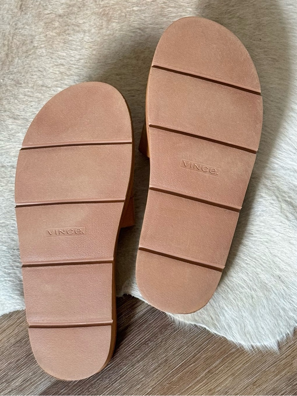VINCE. Olina Leather Slip-On Padded Footbed Slide Sandal 9.5 - Picture 12 of 12